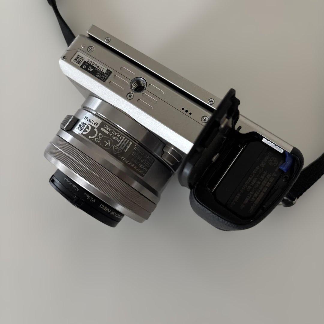 SONY α6000 ミラーレスダブルズームレンズカメラ