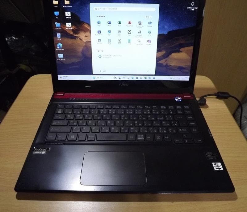 Windows11＆Office2024最新動作★富士通 UH55/J★
