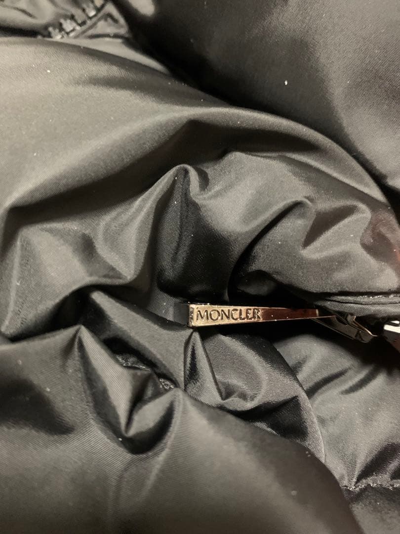 MONCLER/VIBURNUM最終価格