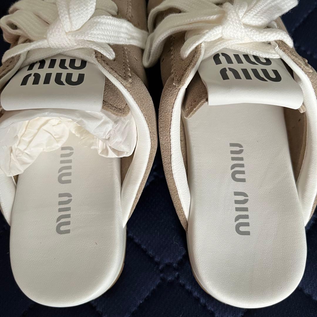 miumiu プルームスエードミュール 新品未使用