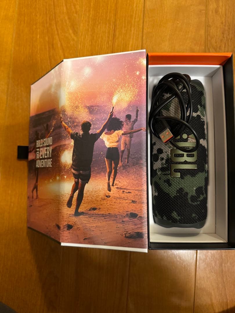 JBL FLIP6 迷彩 ワイヤレススピーカー