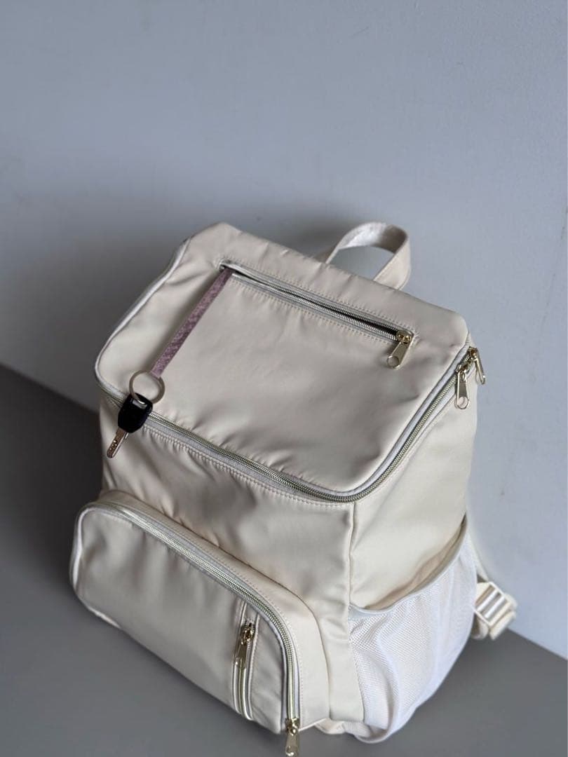 【数量限定完売品】はあちゅう　二階建てリュック　コラボリュック　マザーズバッグ