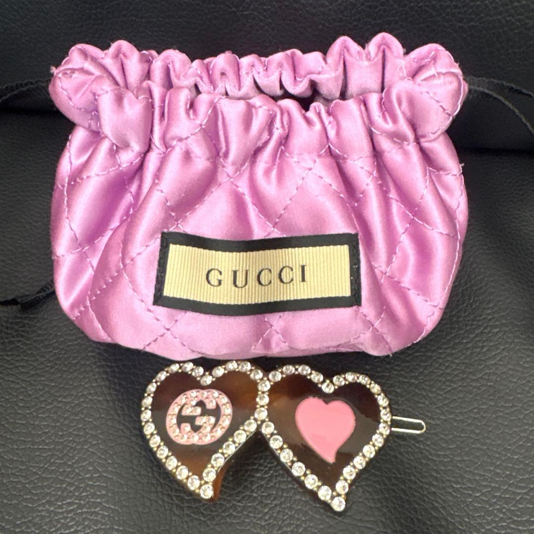GUCCI インターロッキングG ダブル ハート ヘアクリップ　ヘアピン