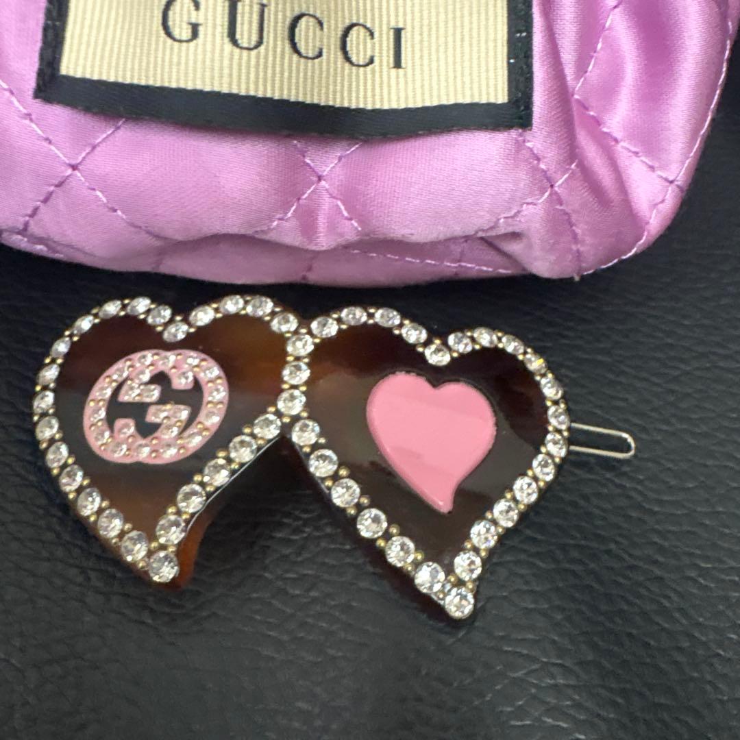GUCCI インターロッキングG ダブル ハート ヘアクリップ　ヘアピン