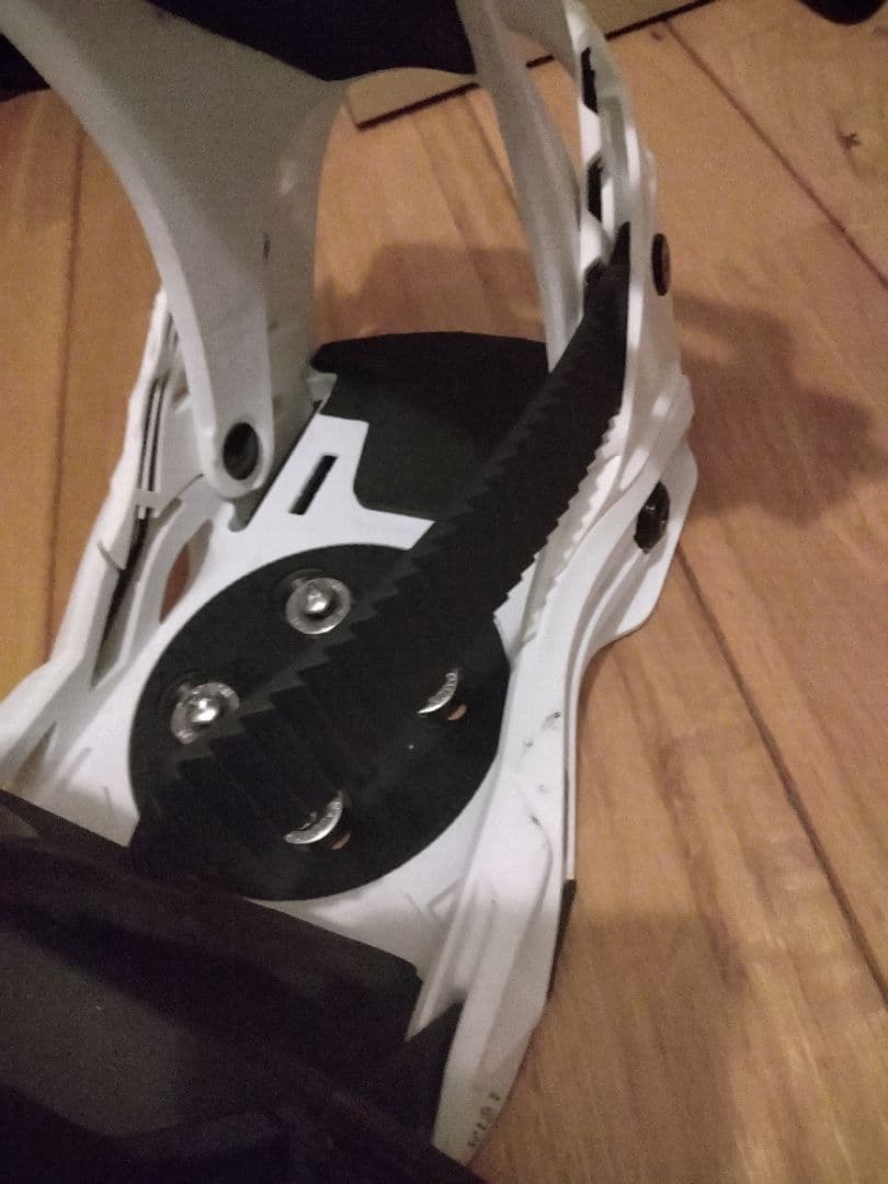 SALOMON DISTRICT(ディストリクト)2022-23年モデル メンズ