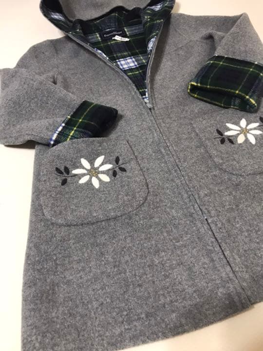 familiar ロング コート　140cm リバーシブル お花モチーフ