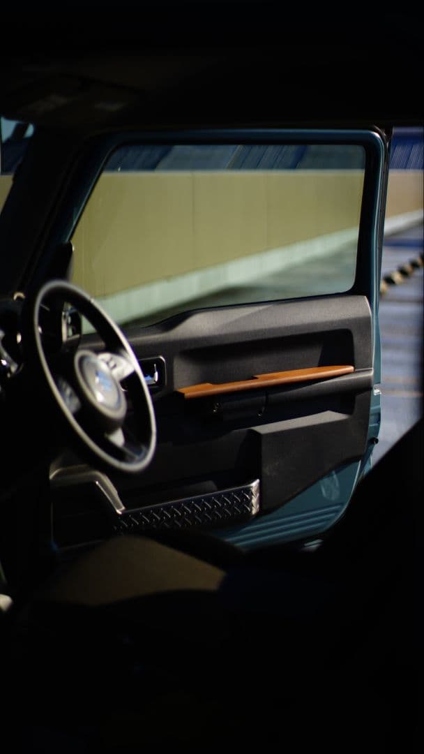 ジムニードアアームレスト極み jb64 jb74