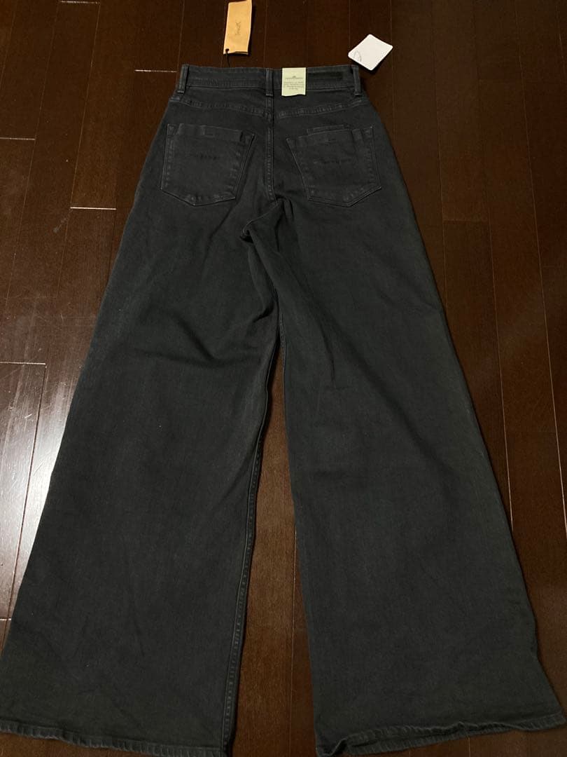 YANUK ヤヌークWide Flare (ワイドフレア) 57123302