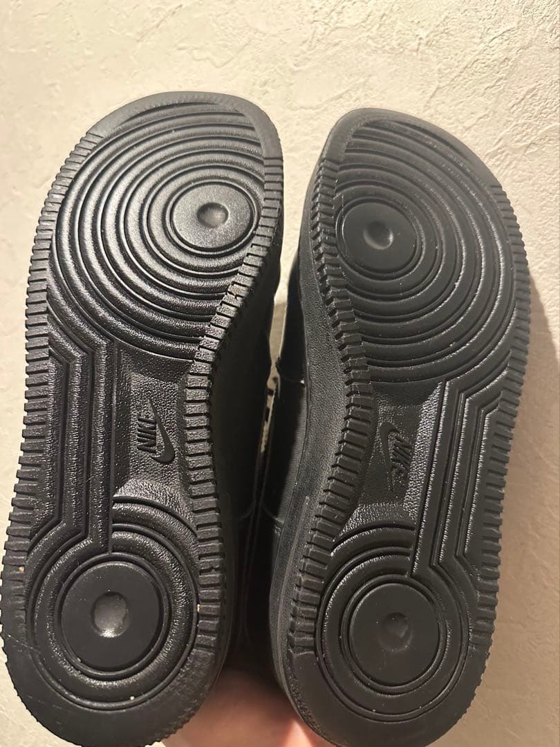 靴 Nike Air Force 1 Black