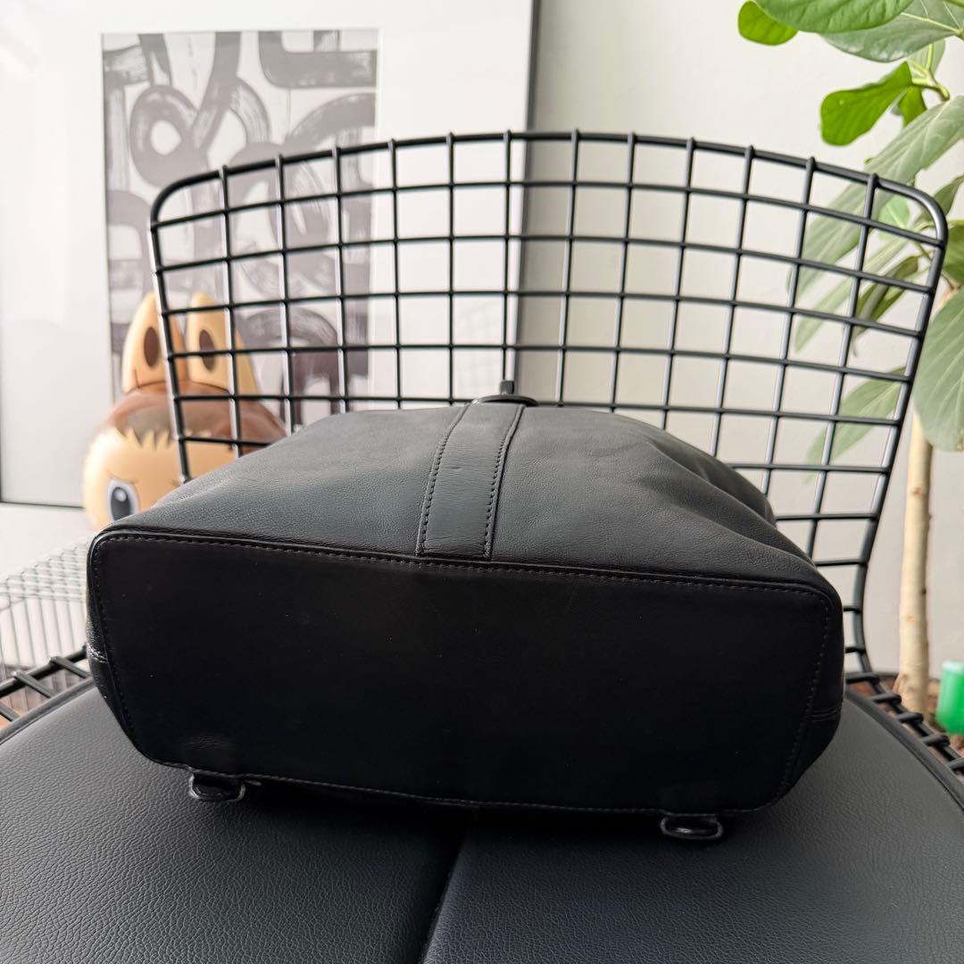 CHANEL ココマーク ターンロック ソーブラック ヴィンテージ リュック