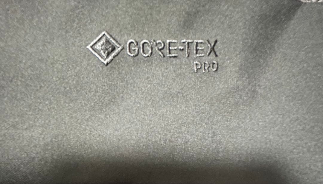 u*a様 アークテリクス ベータARジャケット