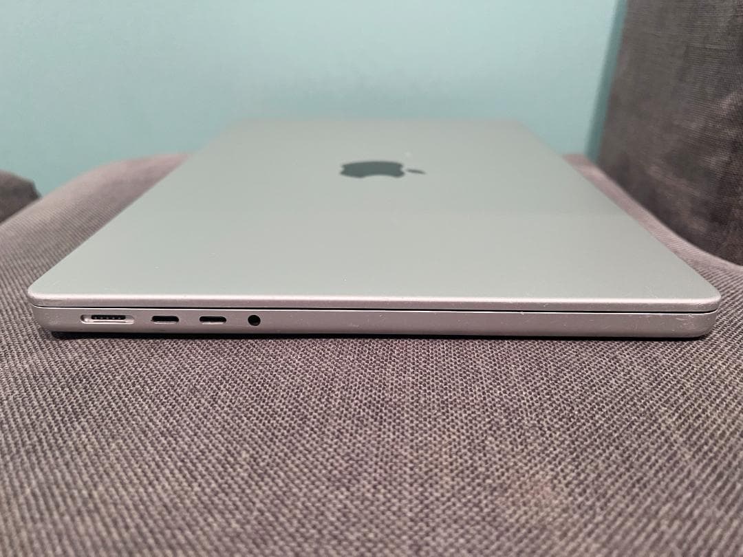 MacBook Pro 14インチ 2021 M1 Pro 32GB 1TB