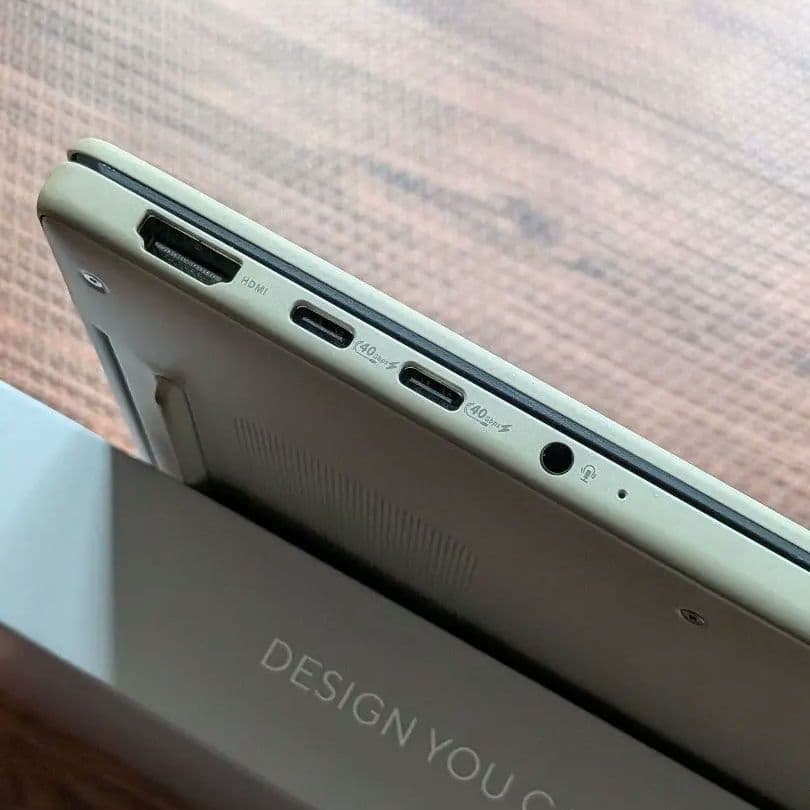 ASUS Zenbook SORA 14 ベージュ 16GB/512GB