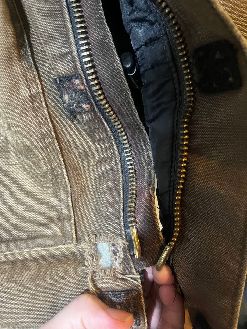 Carhartt ブラウン ジャケット