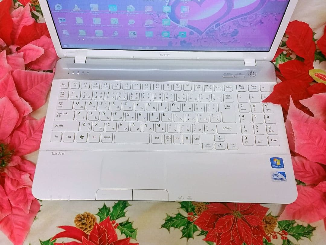 大人気/ホワイト色/ブルーレイ/新型WIN11搭載/オフィス/SSD256GB