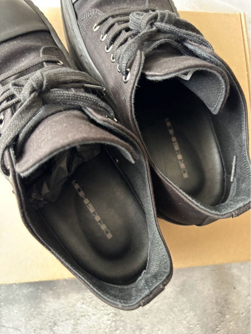 ダークシャドウ DRKSHDW　ダブルバンパーローカットスニーカー