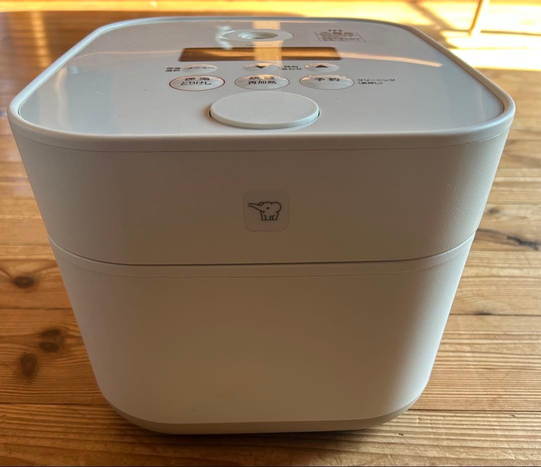 STAN 炊飯器 NW-SA10 ホワイト5.5号炊き　2022年製【美品】