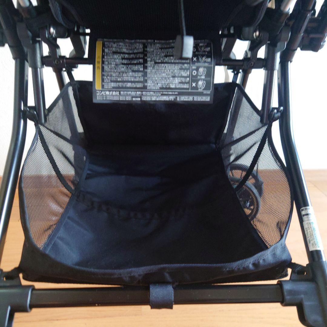 コンビ ベビーカー スゴカルα 4 キャス Light ＋ レインカバー付き