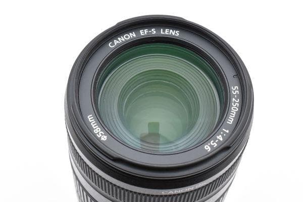 極上品 Canon EF-S 55-250mm F4-5.6 IS AA3165