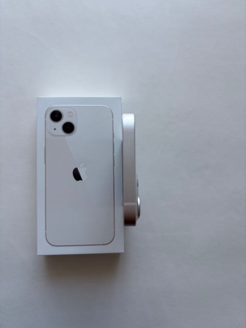 スマートフォン本体 iPhone13 128GB Starlightt