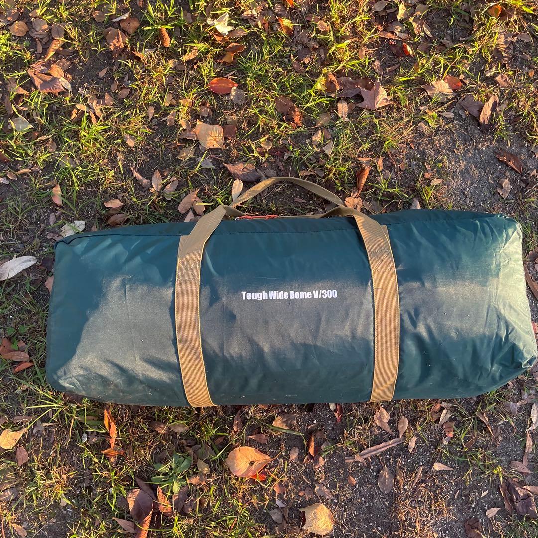 【美品✨現行品】　コールマン　タフワイドドーム V300 ドームテント