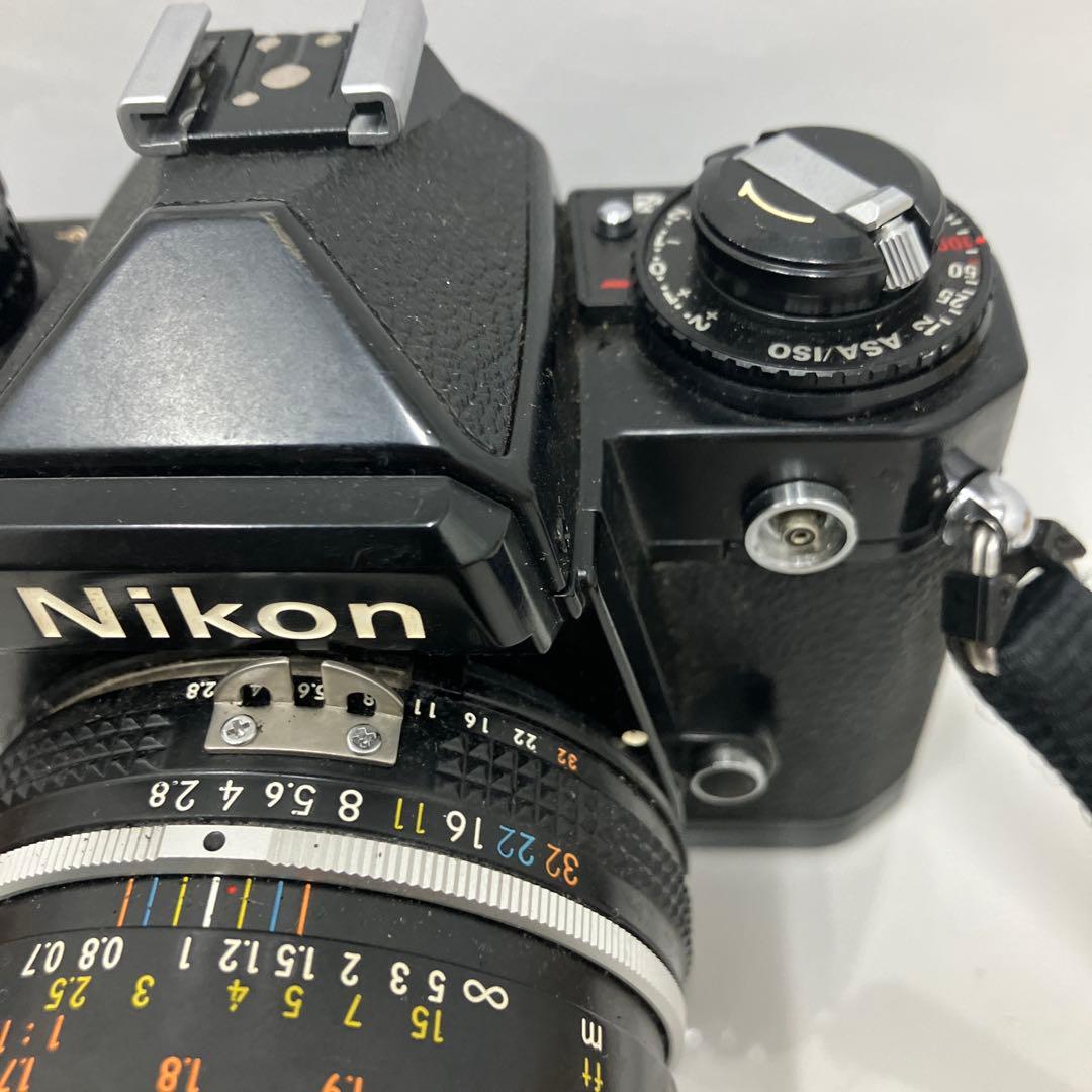 カ*有様 Nikon FE2 ブラックボディ　フィルム一眼レフ　カメラ