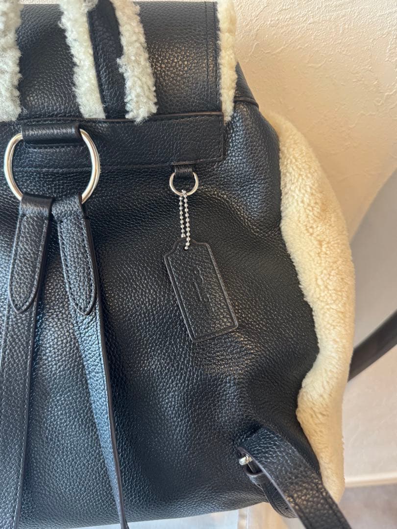 コーチ　リアルファー　ムートン　リュック　レザー