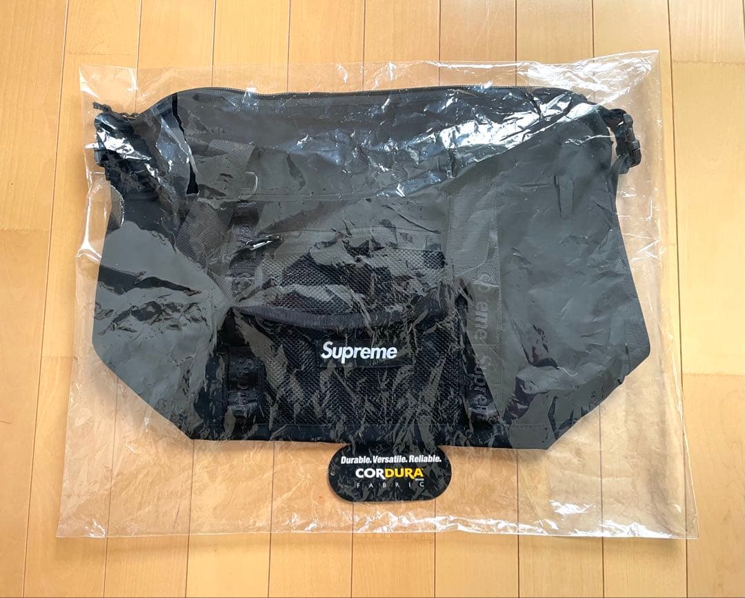 【新品・未使用】Supreme Zip Tote ブラック トートバック