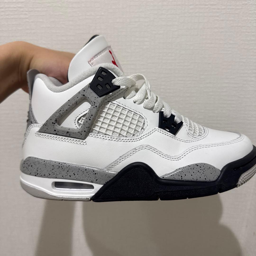 Air Jordan4 gs White/Cement（2025）