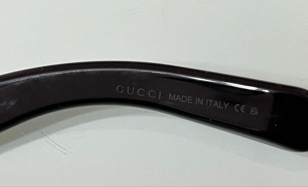 GUCCI グッチ　サングラス　GG1403SK-001