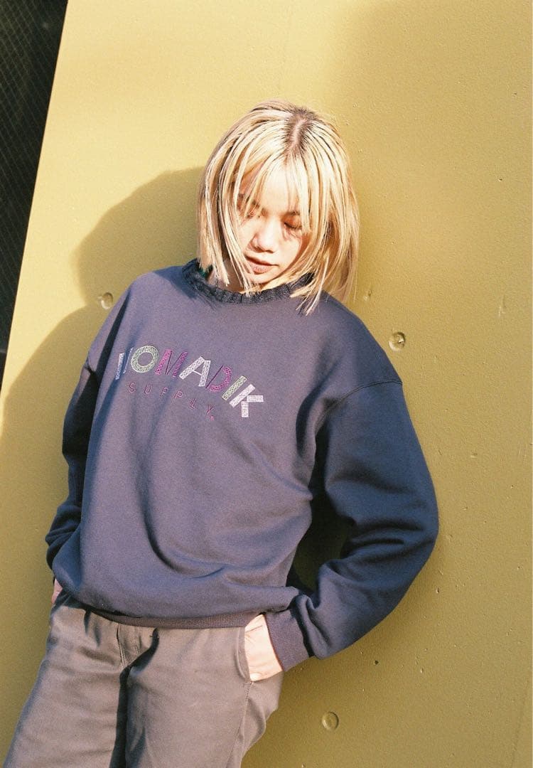 新品　26-25 ノマディック　XL トレーナーNOMADIK MOZO