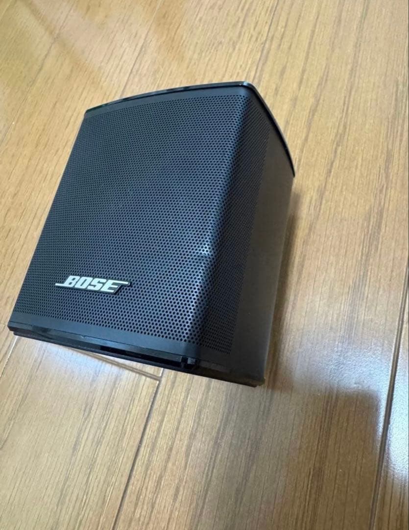 スピーカー・ウーファー BOSE SURROUND SPEAKERS