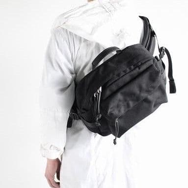 【美品】Aeta WAIST BAG M (NY12) アエタ ウエストバッグ