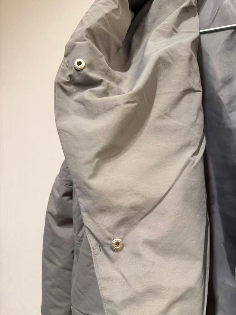 ブラックバイマウジー　ショートダウン　ダウンジャケット