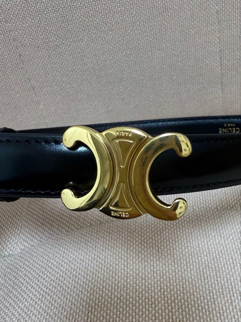 セリーヌ スモール トリオンフ ベルト