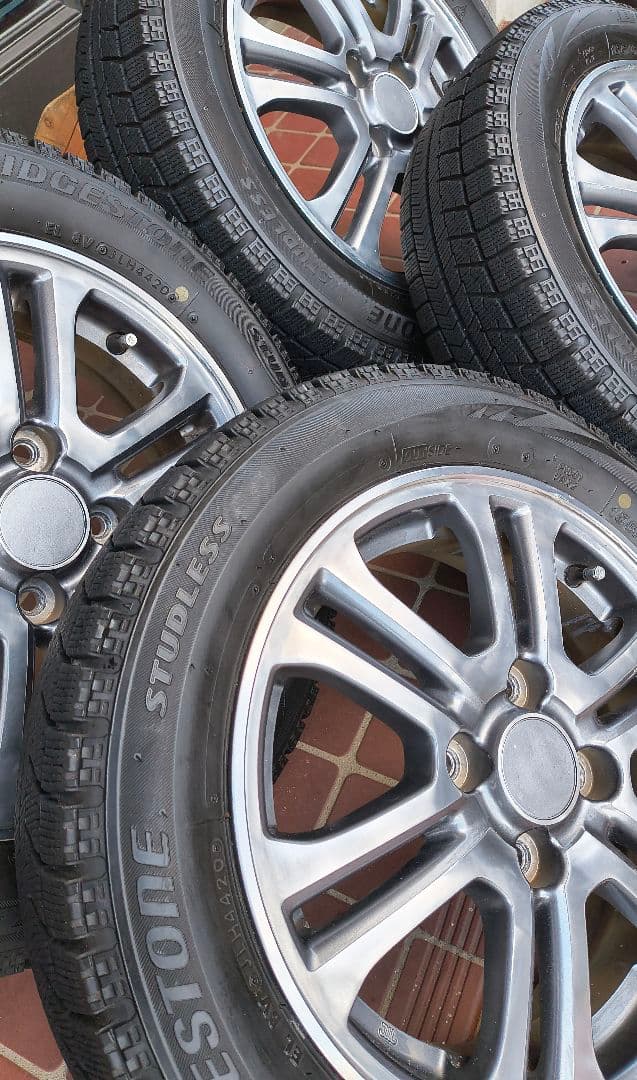 スタッドレス＆アルミホイール14インチ４本セット　送料込み