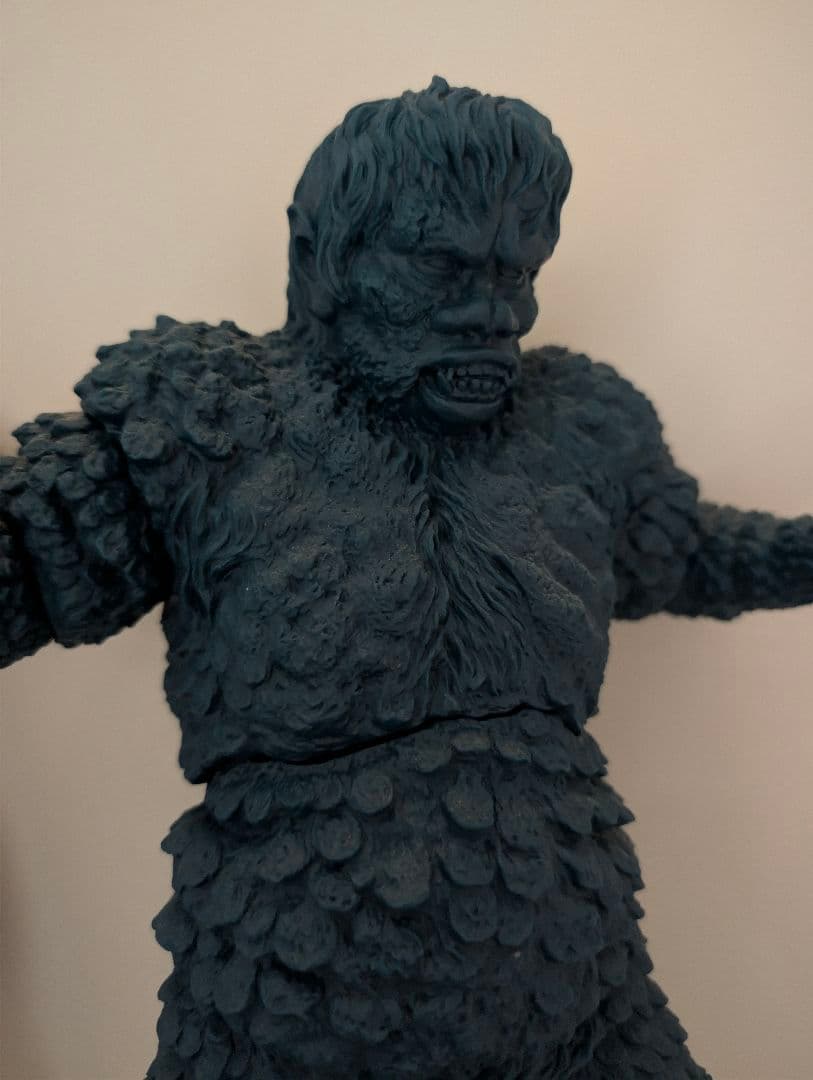 週末限定 ビリケン商会 サンダ対ガイラ 仮組み