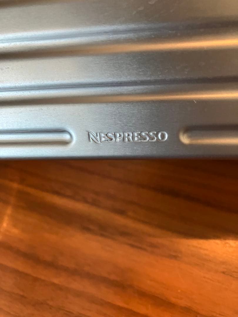 Nespresso C61 コーヒーメーカー+ ネスプレッソ ミルク泡立て器