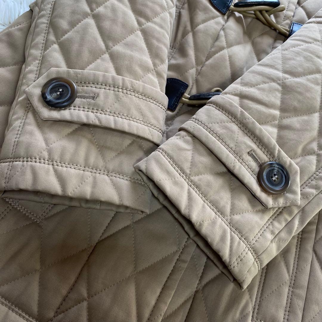 バーバリーブルーレーベル キルティング　ダッフルコート ベージュ 40