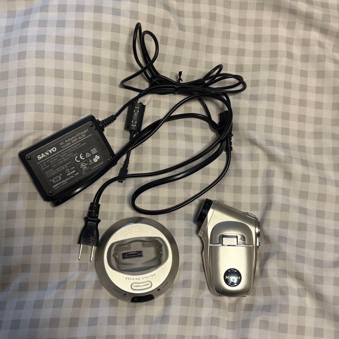 SANYO デジタルムービーカメラ Xacti C4（N）充電器付き