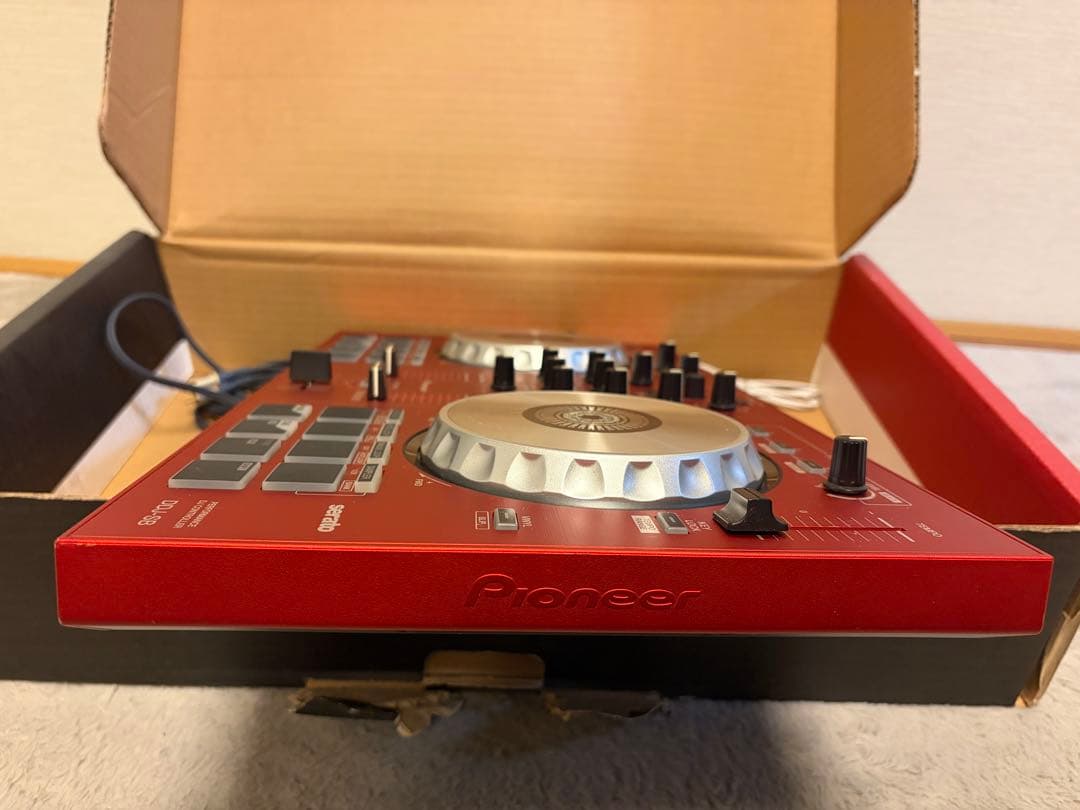 Pioneer DDJ-SB-R serato DJコントロー ラー限定色