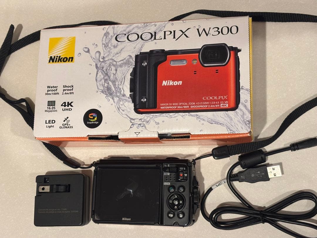 Nikon COOLPIX W300 コンパクトデジタルカメラ