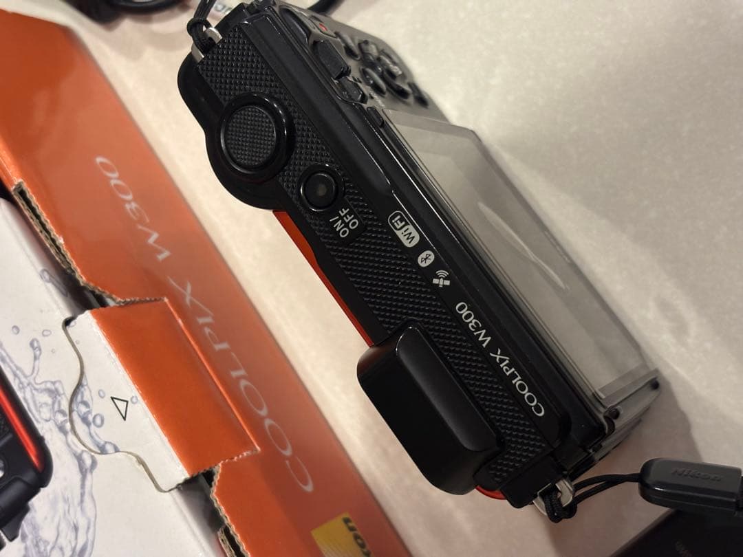 Nikon COOLPIX W300 コンパクトデジタルカメラ