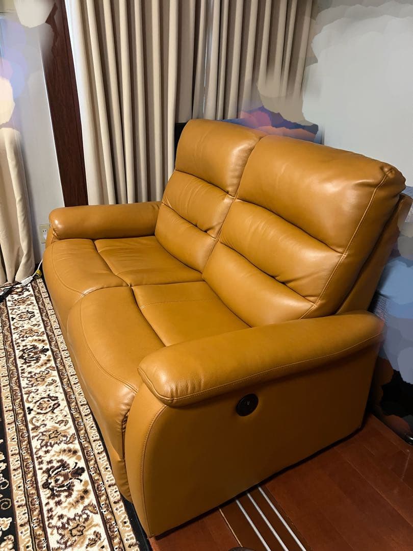 ニトリ　Nビリーバ　電動リクライニングソファ　2人用　本革 厚皮　キャメル