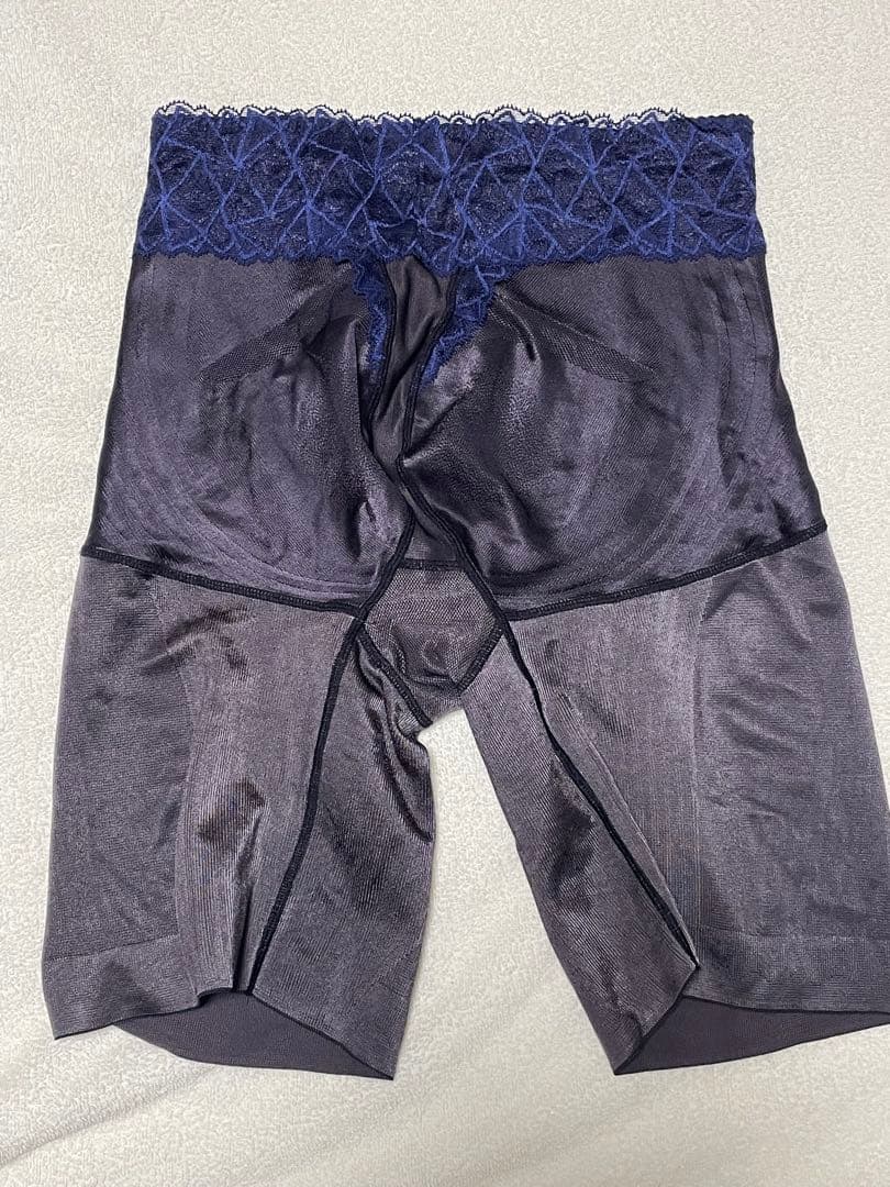 L-70 骨盤ガードル ブラック　ネイビー