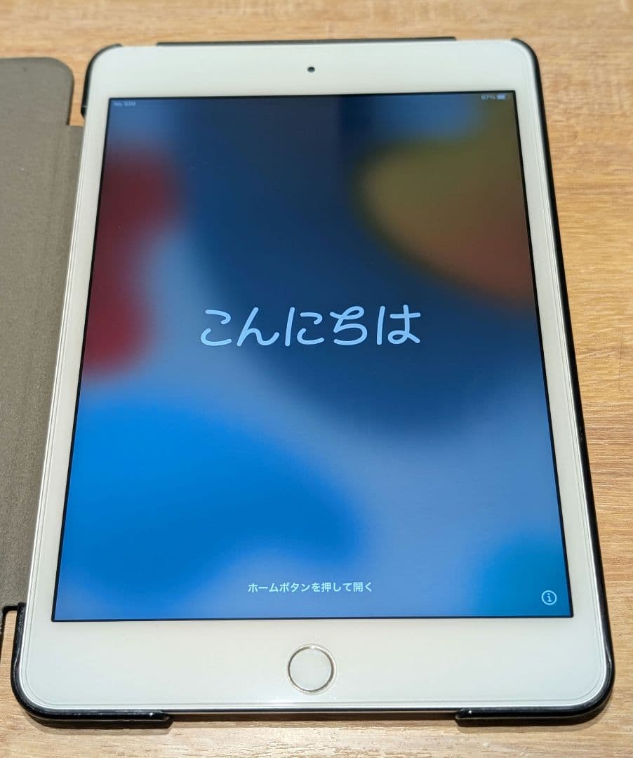 iPad mini4　シルバー　128G　wifi+Cellular