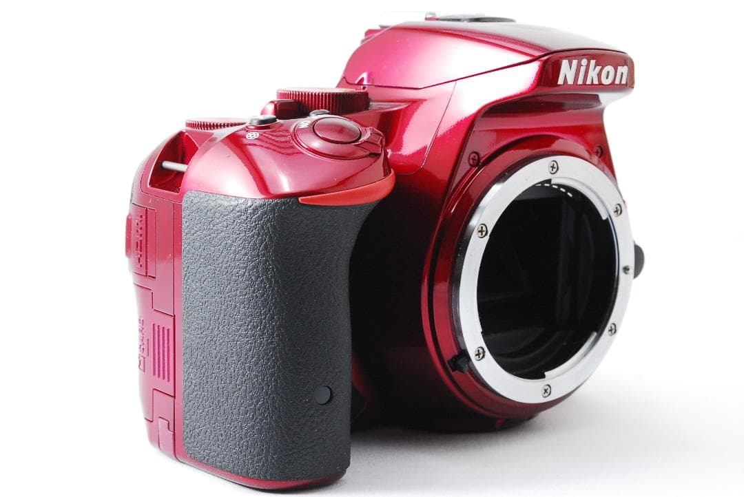 極上美品 Nikon D5500 ワインレッド WiFi スマホ転送 低ショット