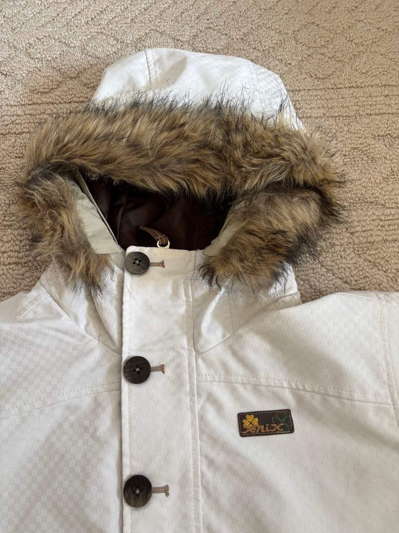 Xnixスキー／スノボウェア レディース　上下 フェニックス 防寒 装備充実