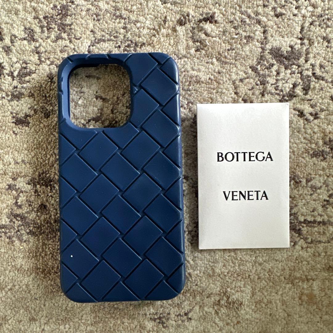 BOTTEGA VENETA ネイビー iPhoneケース