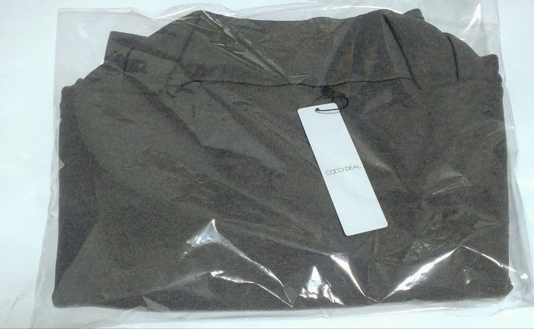 実物写真掲載 ココディール 完売色 ドレープオフショルニット